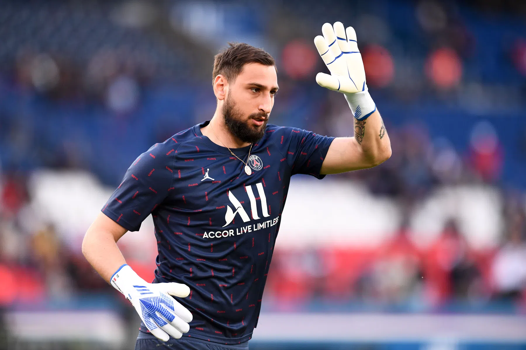 Kritiek op Donnarumma zwelt aan na zwak optreden in Le Classique