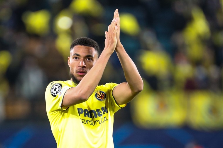 Spaanse media zien Danjuma Valencia 'vernietigen', maar prijzen Cillessen