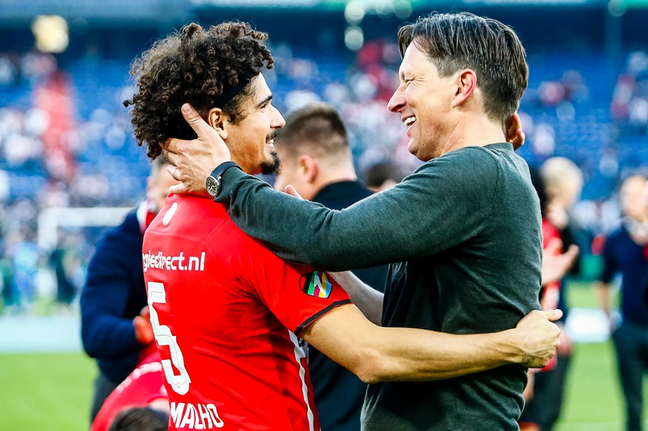Schmidt benoemt 'gevaar' van gewonnen bekerfinale