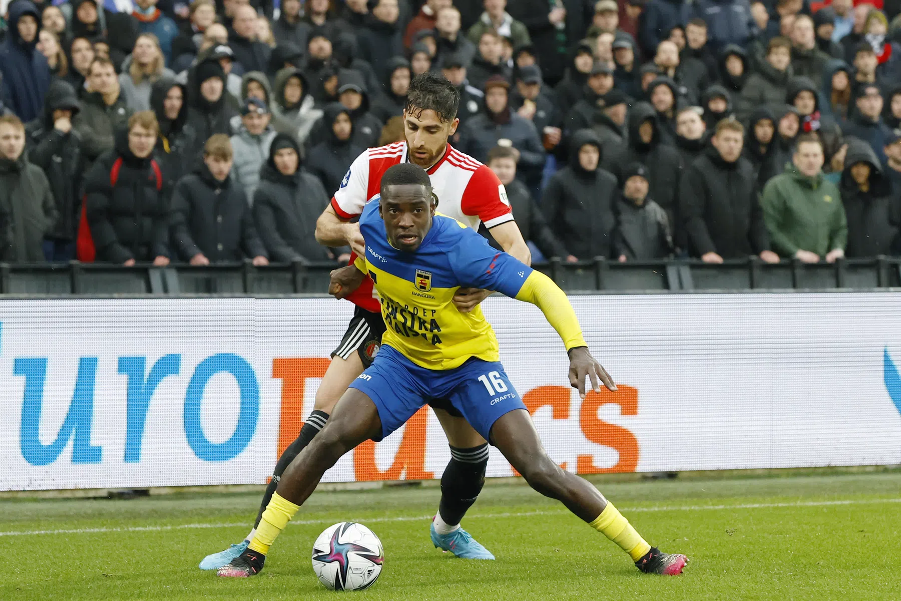 Doorbraakseizoen van Cambuur-revelatie Bangura eindigt abrupt