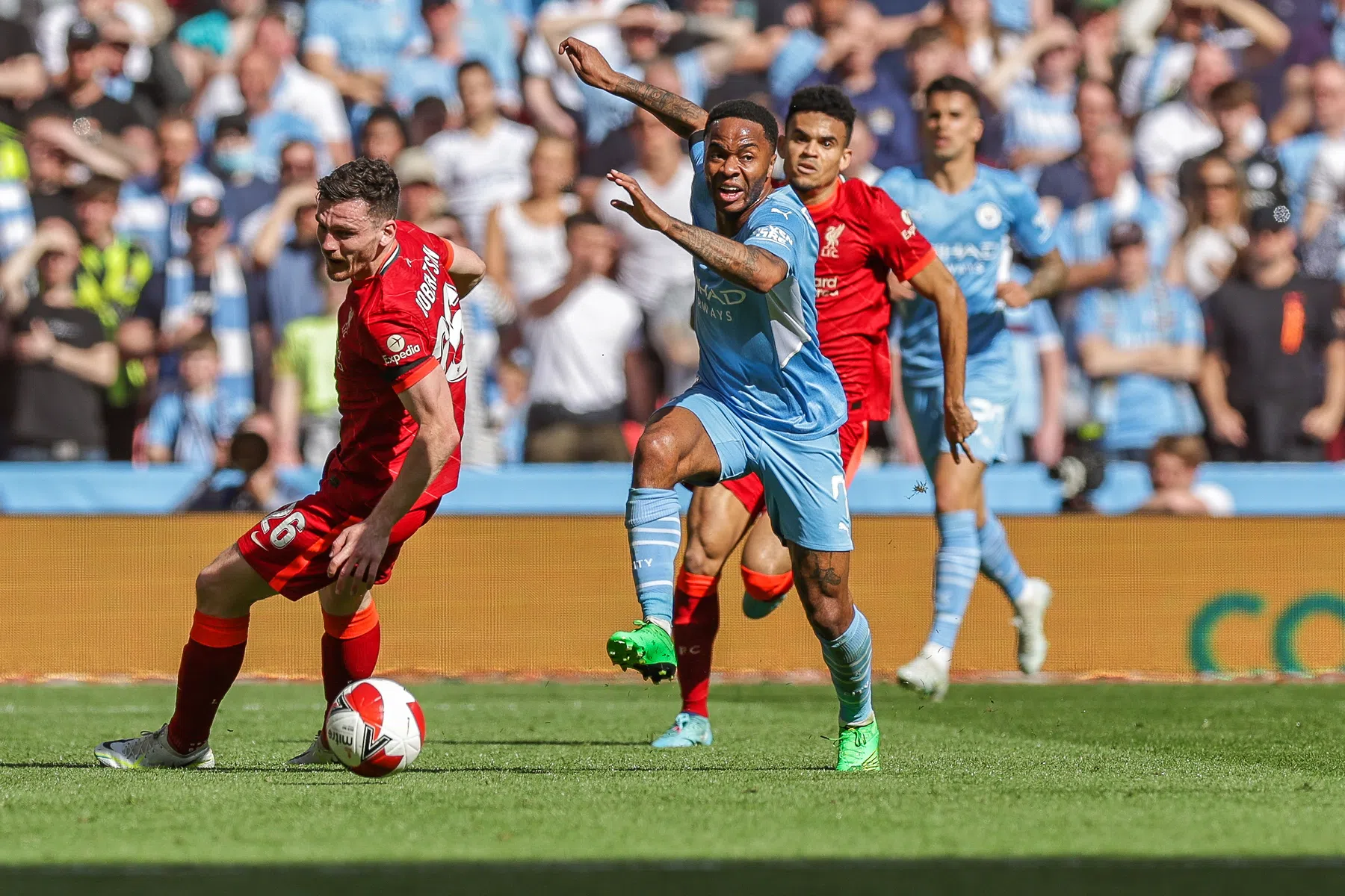 Zenuwslopende strijd tussen Man City en Liverpool: wie is nu de favoriet?
