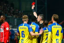 Thumbnail for article: Cambuur moppert: 'Had het gevoel dat wij met elf speelden en PSV met tien'