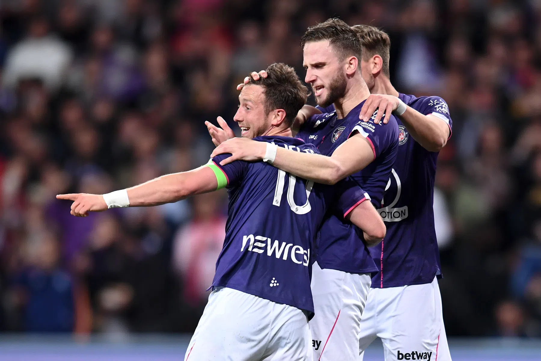 Assistkoning Van den Boomen in rijtje met Messi en Müller: Toulouse terug in Ligue 1