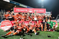 Thumbnail for article: Tranen van opluchting: FC Volendam terug in de Eredivisie