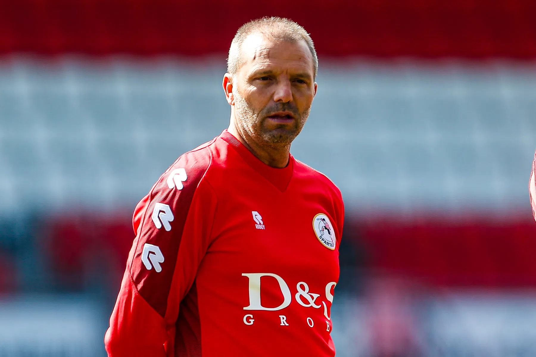 Steijn gestart bij Sparta: 'Ik hoop mijn zoon niet tegen te komen'