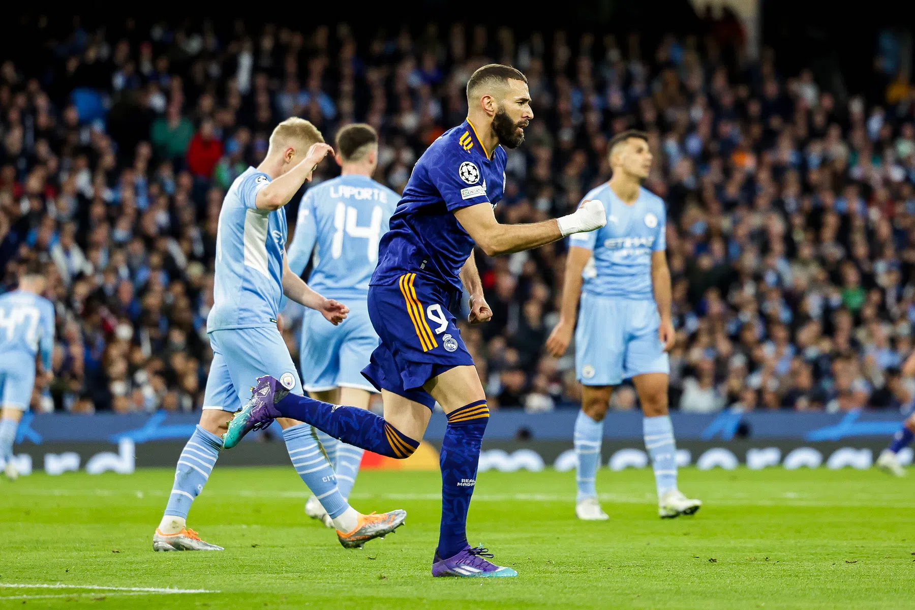 Altijd maar weer Benzema: Real Madrid-spits komt op veertig (!) doelpunten