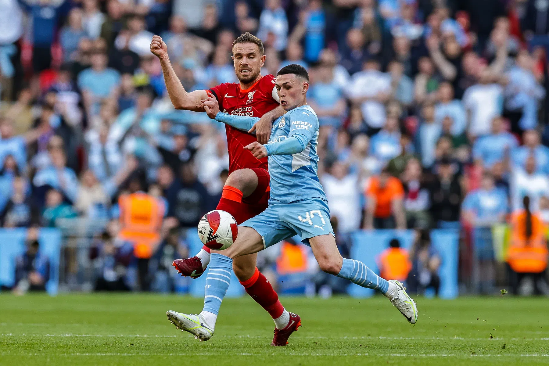 Zo ziet de weg naar goud eruit voor Manchester City en Liverpool