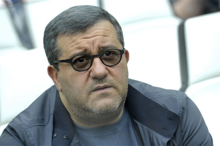 Mino Raiola laat via Twitter van zich horen na berichten over overlijden
