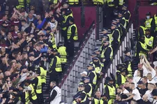 Thumbnail for article: Duitse commentatoren aangevallen op perstribune bij West Ham United