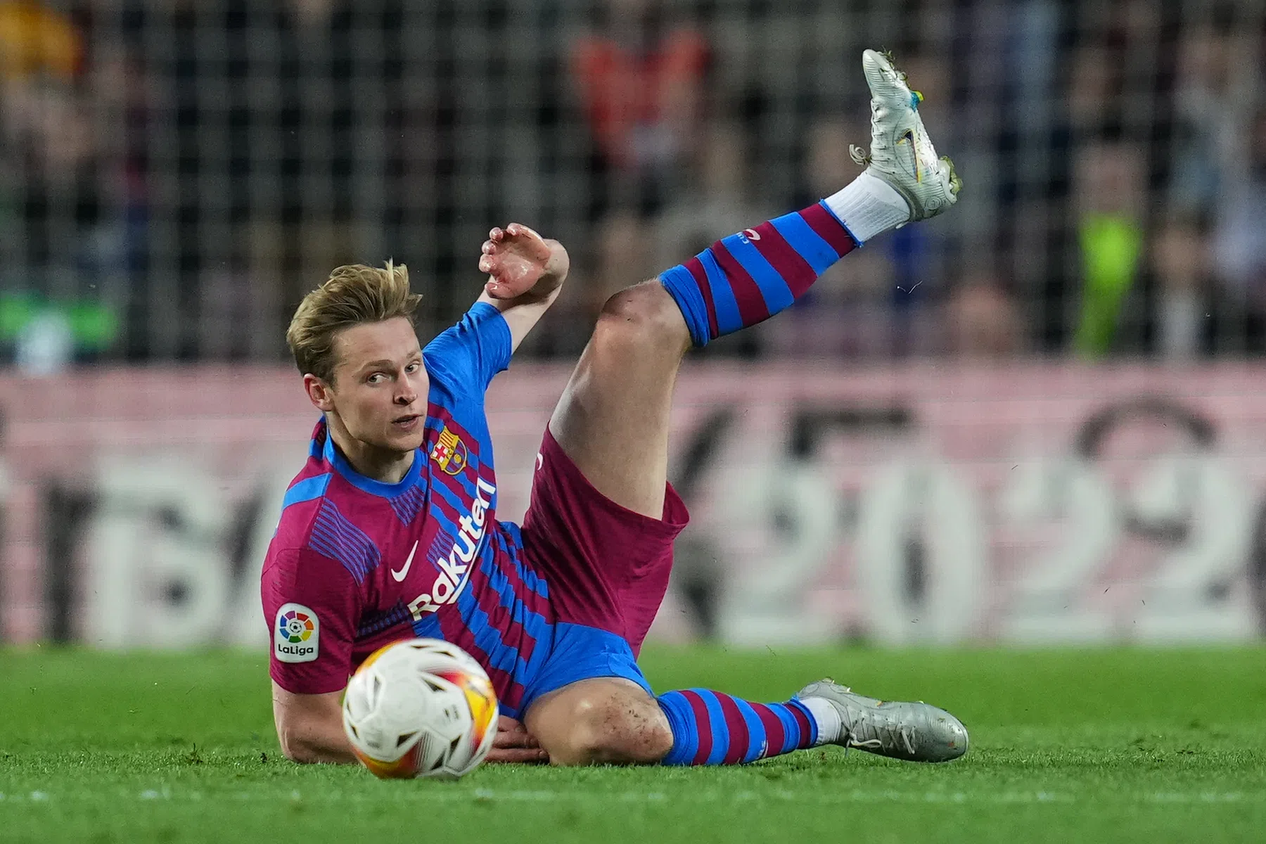 Xavi legt uit wat hij van gefrustreerde Frenkie de Jong verlangt