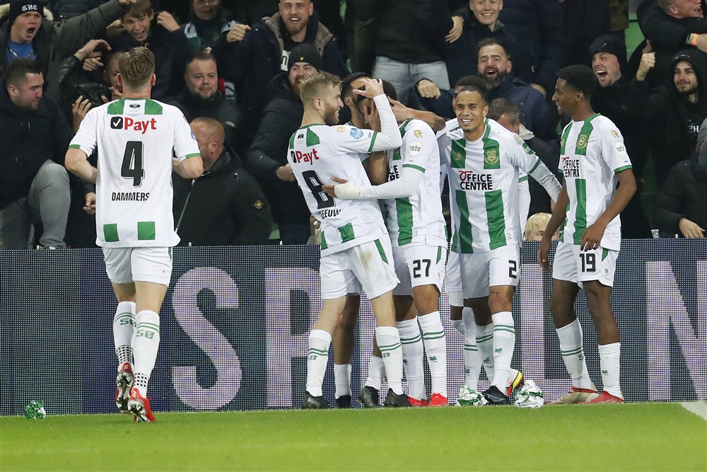 'Wondersloffen' van Groningse Puskás Award-kandidaat staan te koop