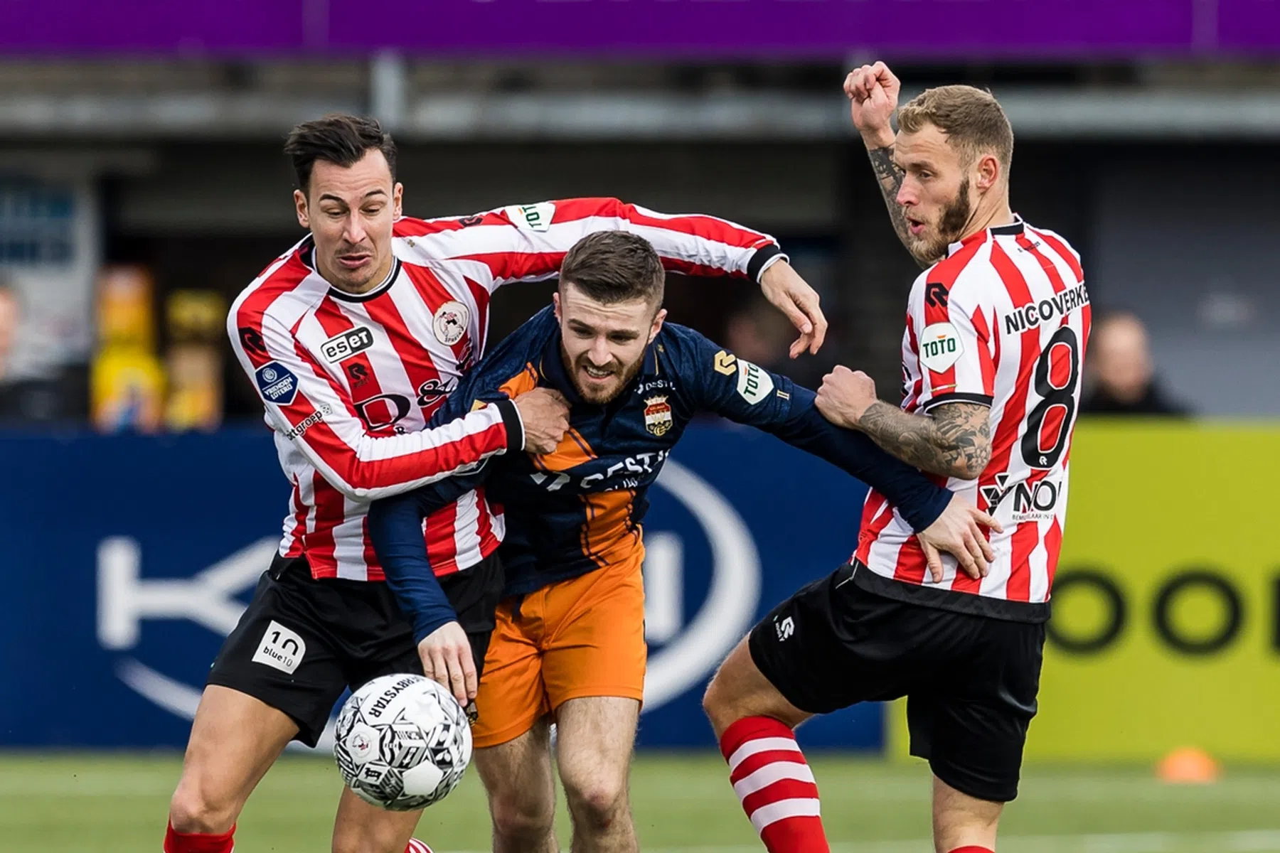 Code rood: welke clubs ontlopen degradatie uit de Eredivisie?