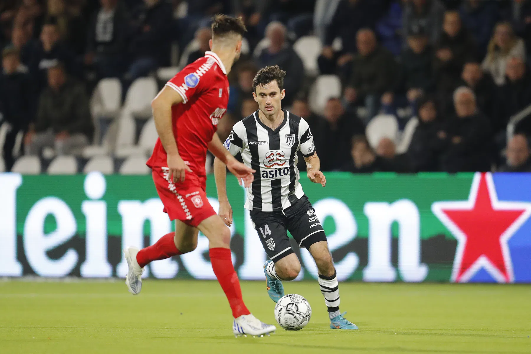 Zelfs Ron Jans geniet van Luca de La Torre: 'Gewoon een geweldige speler'