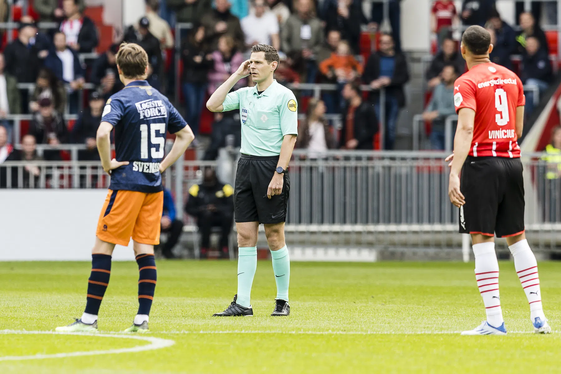 Woedend Willem II checkte goal PSV al in de rust: 'Honderd procent buitenspel'