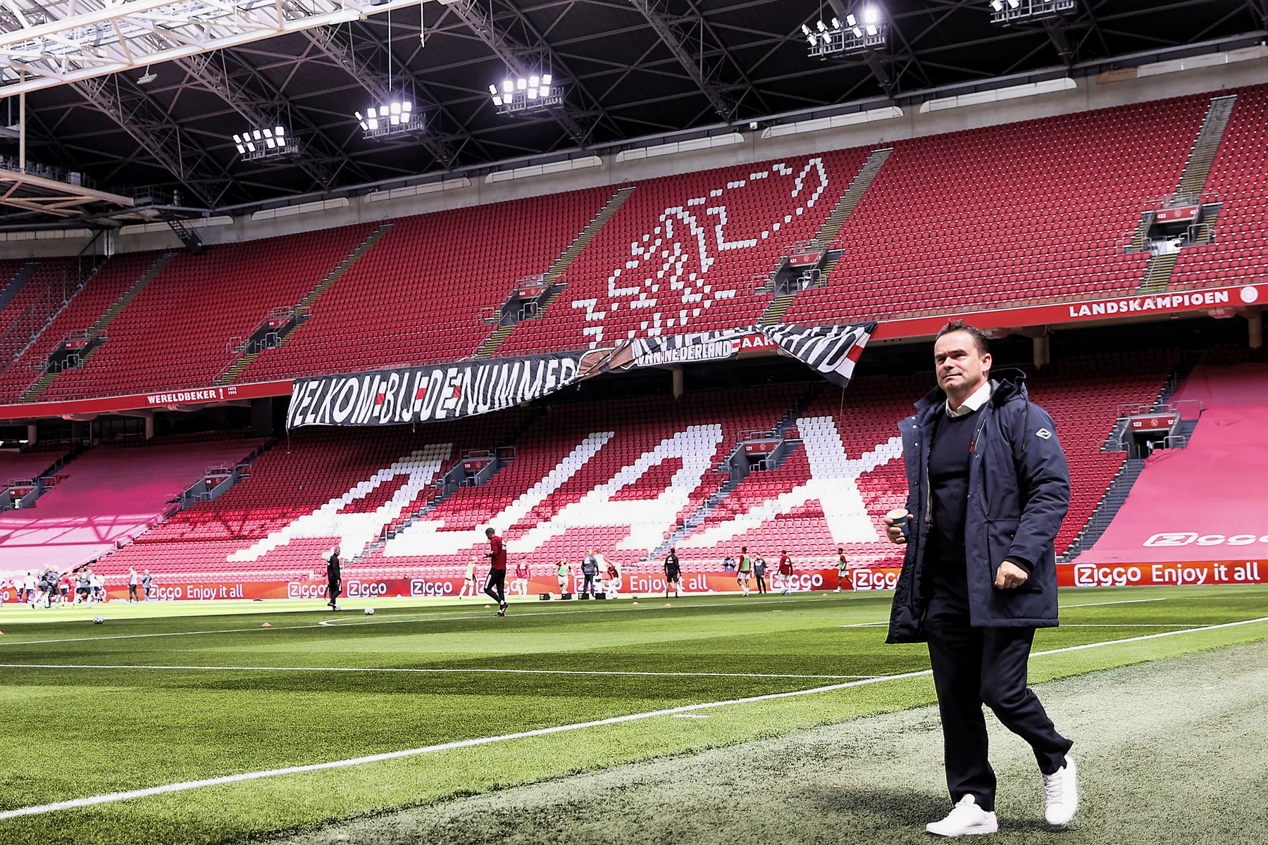 Ajax werkt aan cultuurverandering na grensoverschrijdend gedrag Overmars