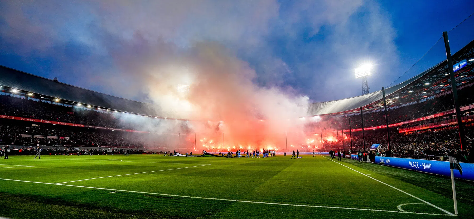 'Het leek wel alsof De Kuip aan de Bosporus stond'