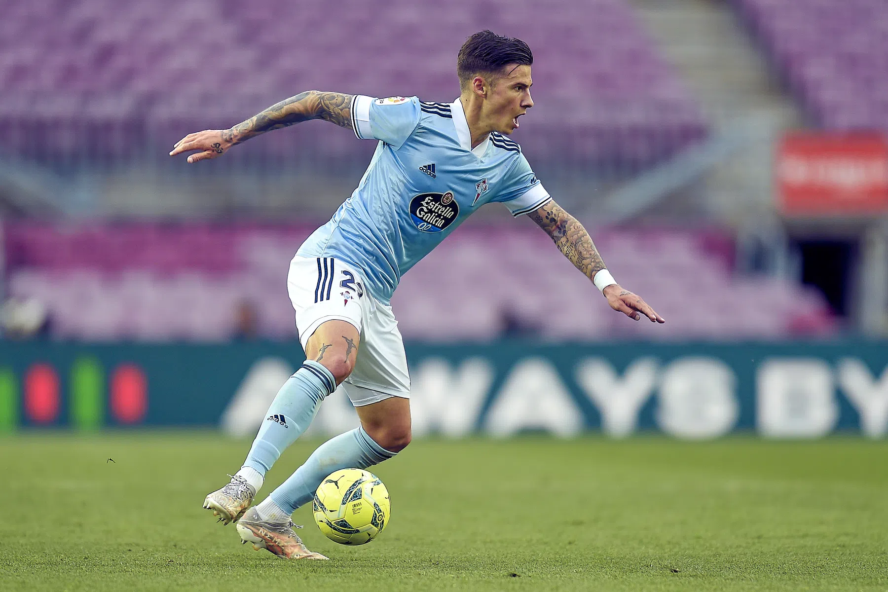 Celta de Vigo zet veroordeelde Santi Mina uit selectie