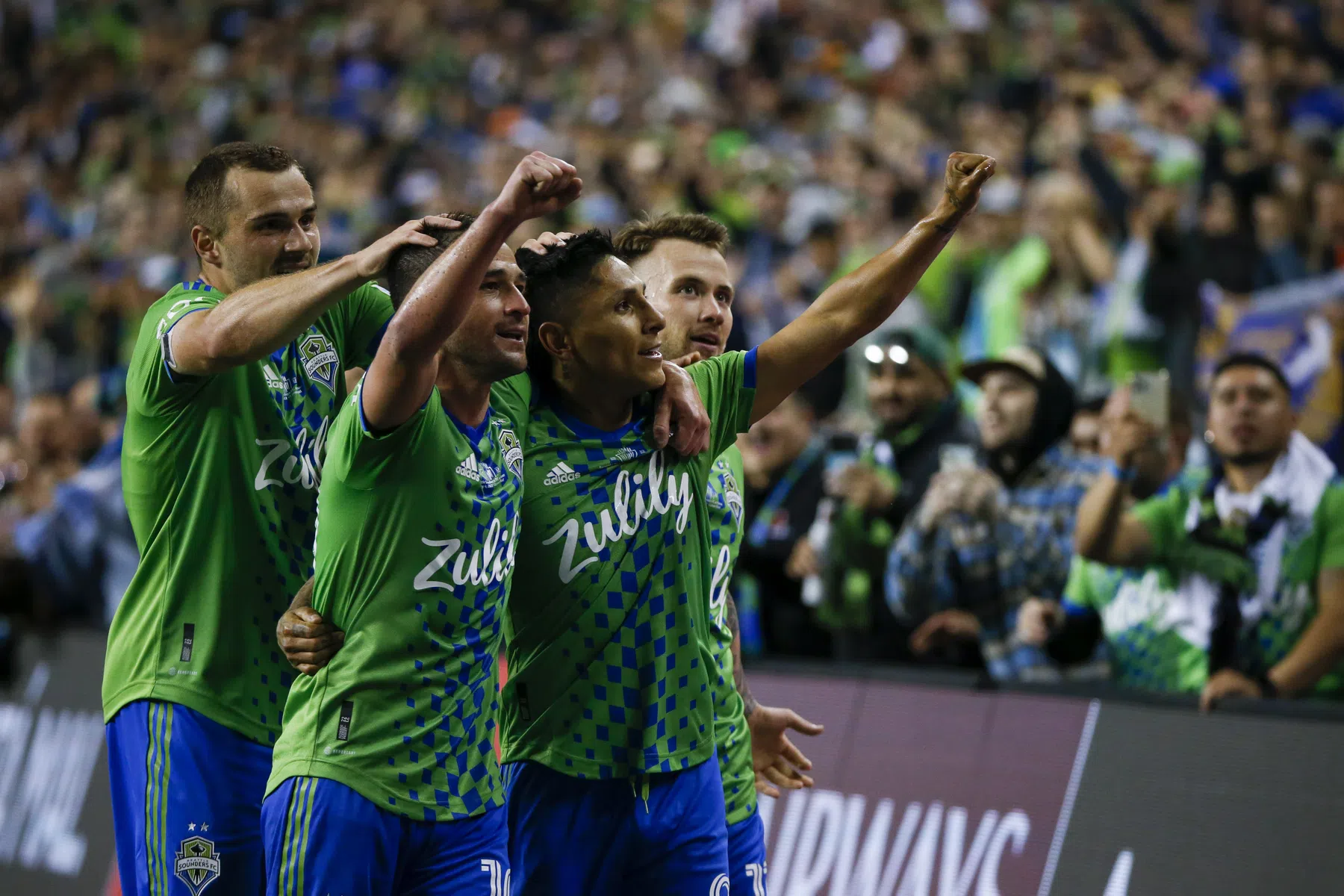 Ex-Ajacied Lodeiro schittert in Champions League-finale