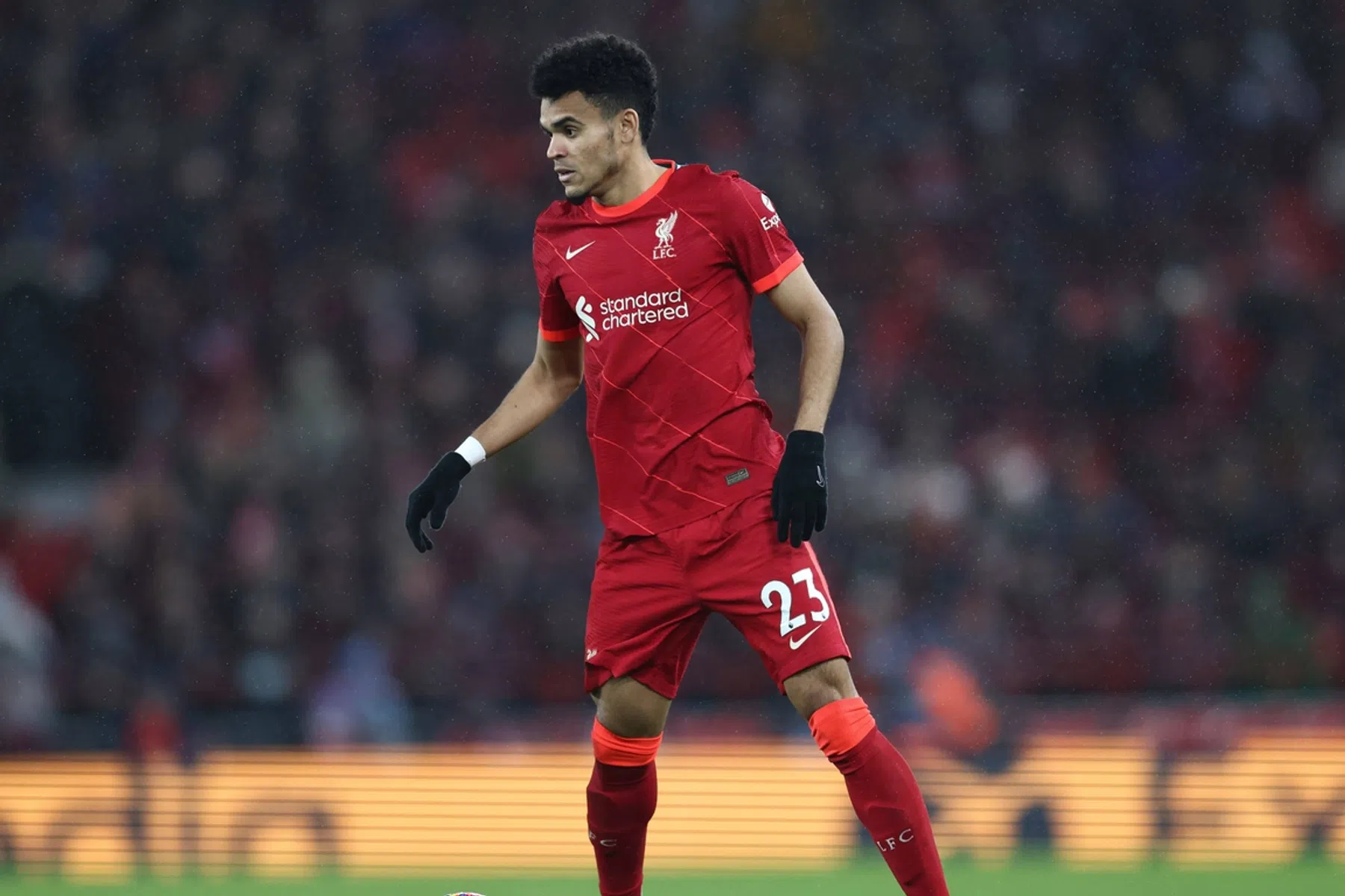 Liverpool morst in zinderende titelstrijd dure punten tegen Spurs