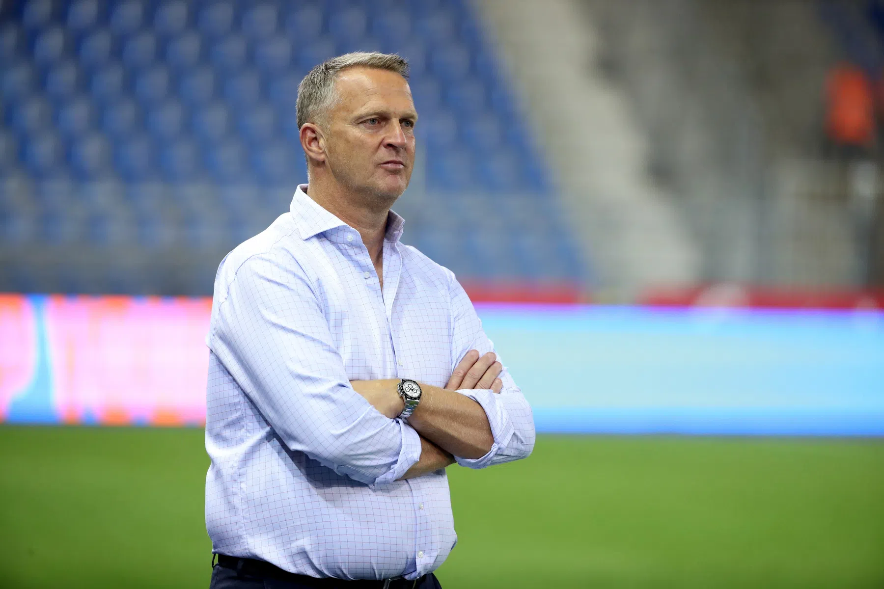 Van den Brom razendsnel weer vertrokken uit Saudi-Arabië