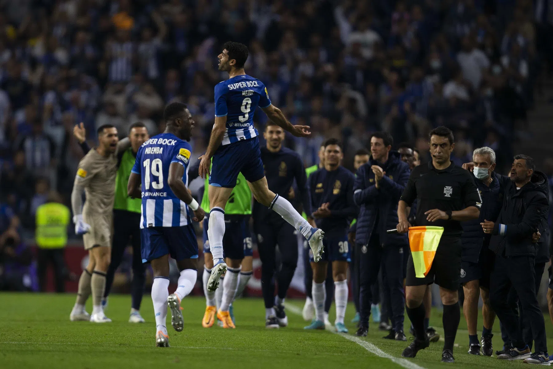 Zelfs doelpuntenmachine Núnez kan FC Porto niet van titel afhouden