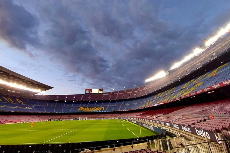 Pijnlijk rapport: Barça verantwoordelijk voor helft van Spaans coronaverliezen