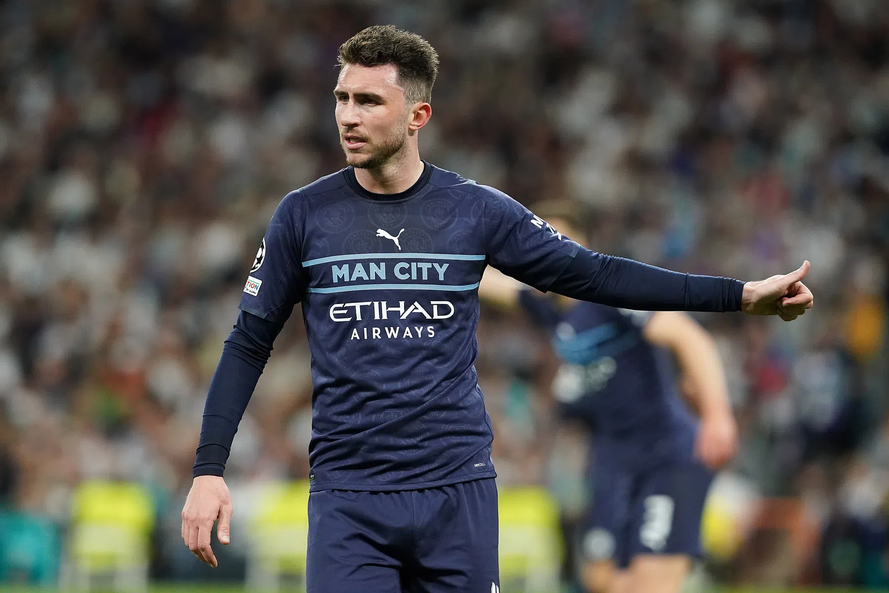 Laporte reageert hilarisch op Haaland-aankondiging