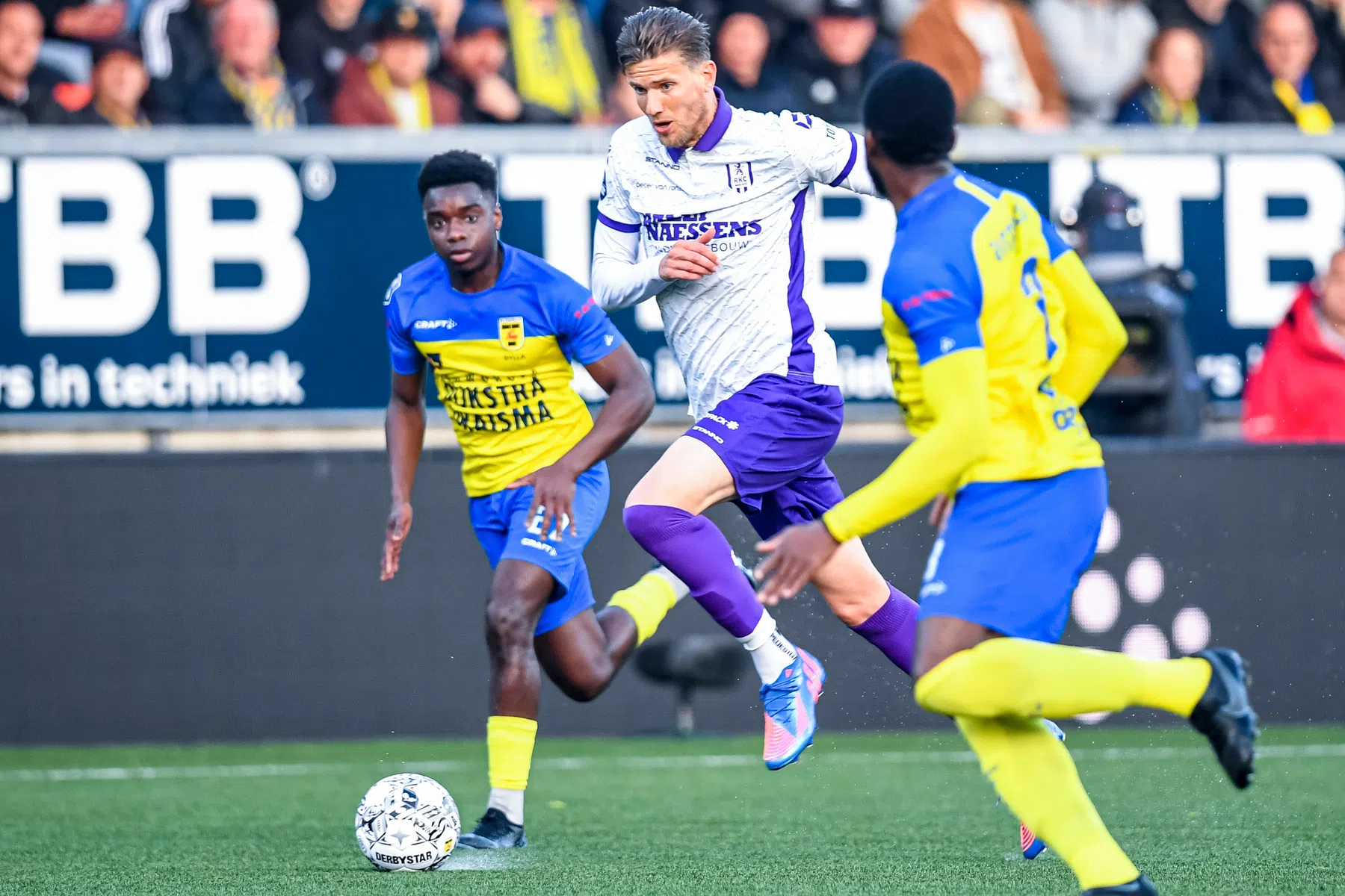 De bloedstollende climax in de kelder van de Eredivisie