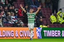 Thumbnail for article: Celtic wint het titelgevecht met Rangers mede dankzij Giakoumakis
