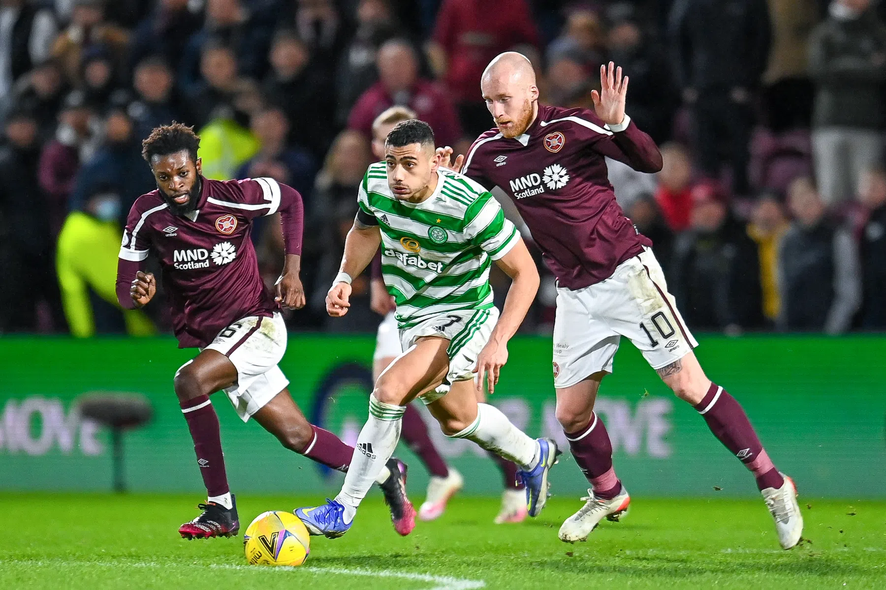 Giakoumakis geniet bij kampioen Celtic: 'Ik ga hier slagen' 