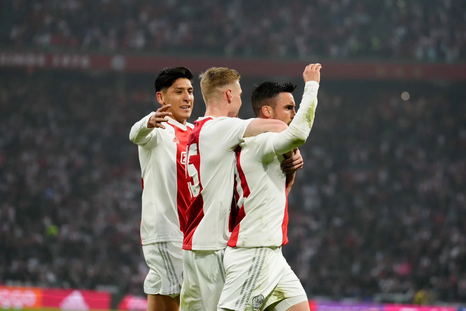 Uitgerekend publiekslieveling Tagliafico opent de score voor Ajax