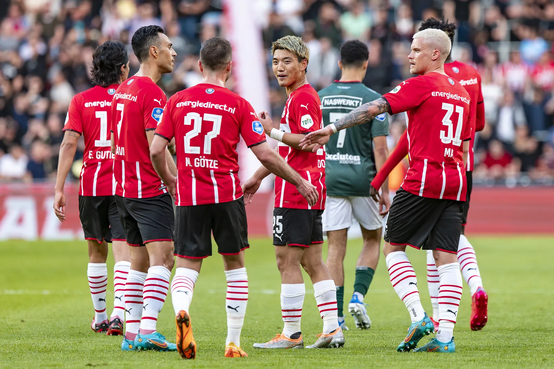Eredivisie op Rapport: Ajax en PSV komen ijzersterk voor de dag