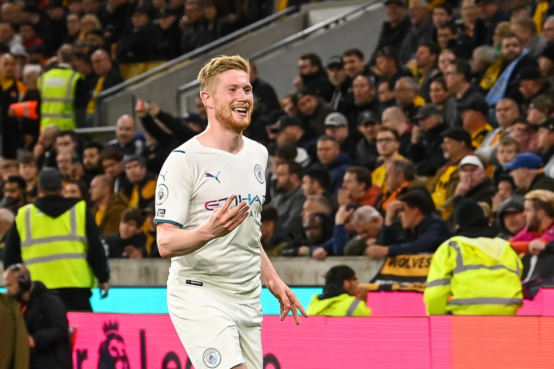 Lyrische Guardiola beschrijft fenomeen De Bruyne in vijf woorden
