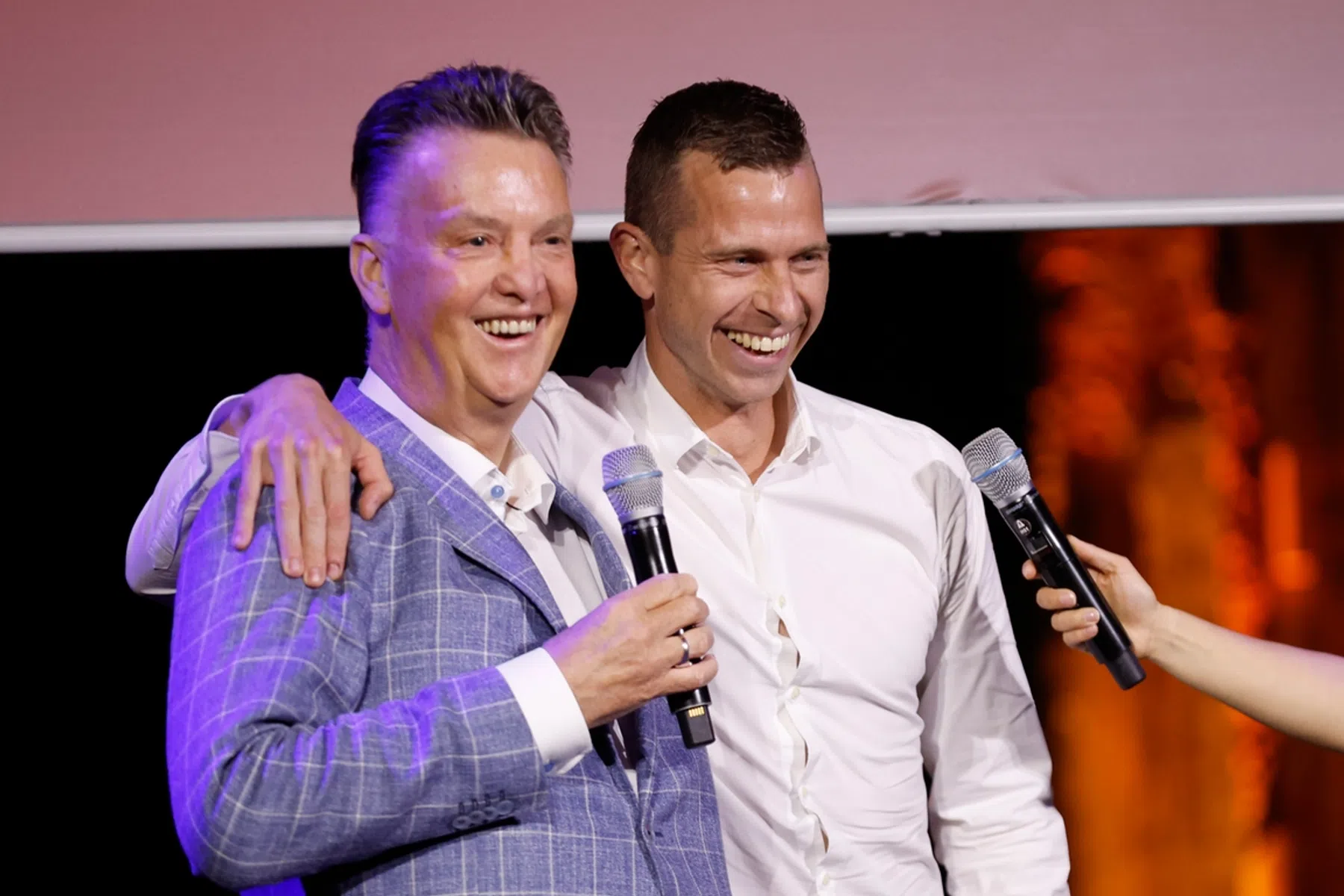 Louis van Gaal steelt de show tijdens geslaagd KKD-gala