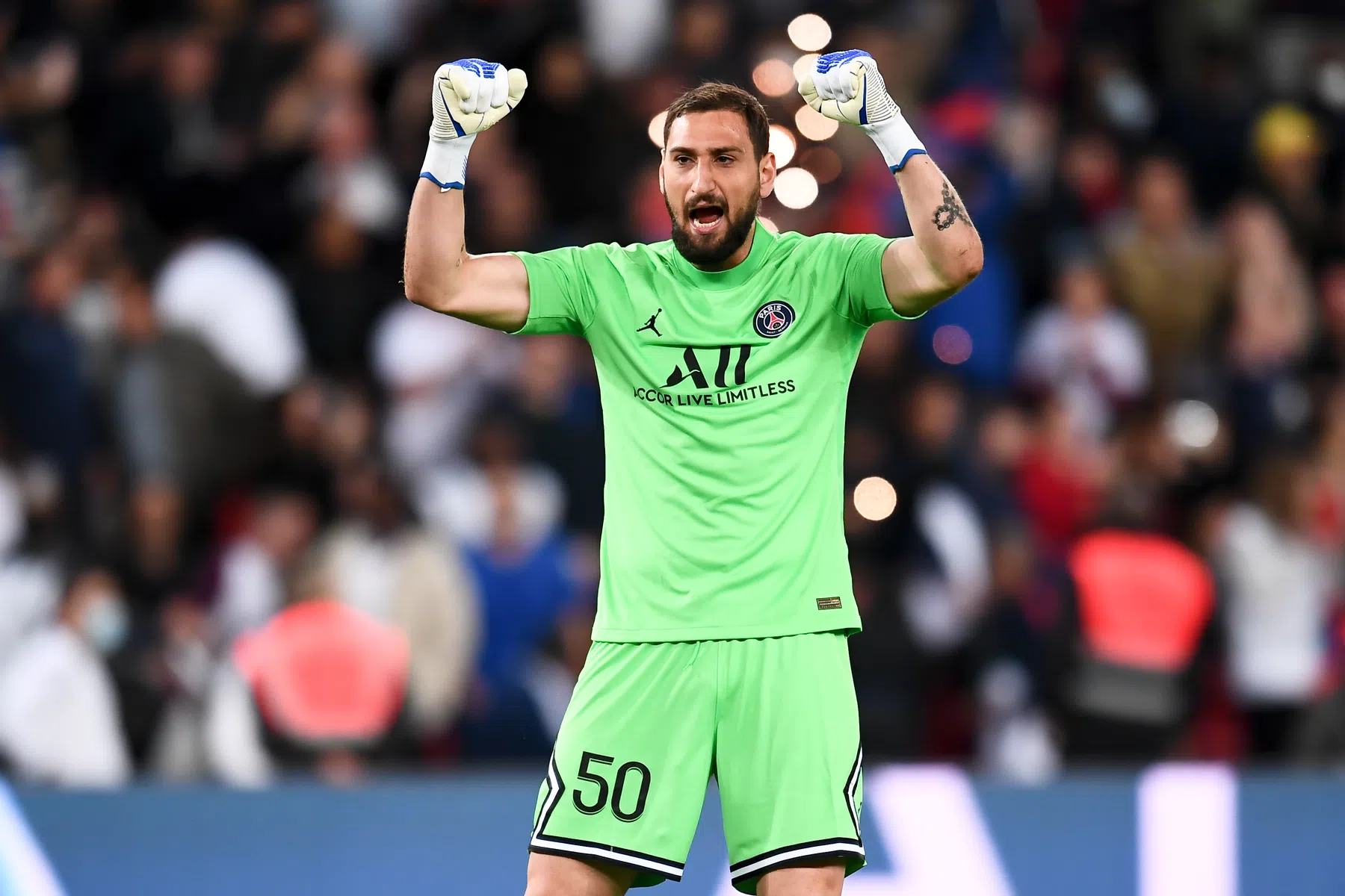 'PSG komt met positief bericht voor Donnarumma en wil vier keepers lozen'