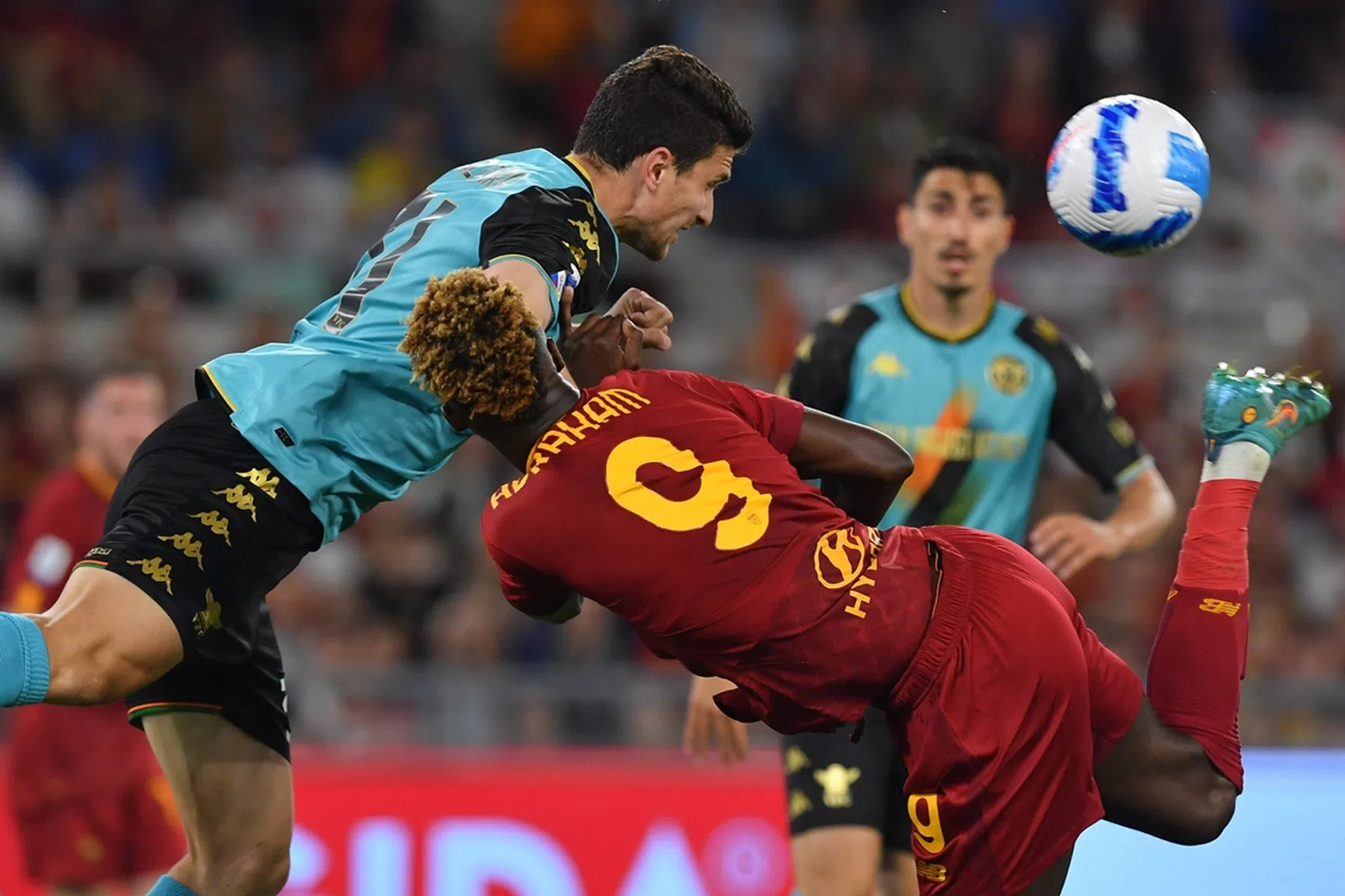 Europees voetbal op de tocht voor Roma na blamage thuis tegen Haps & co