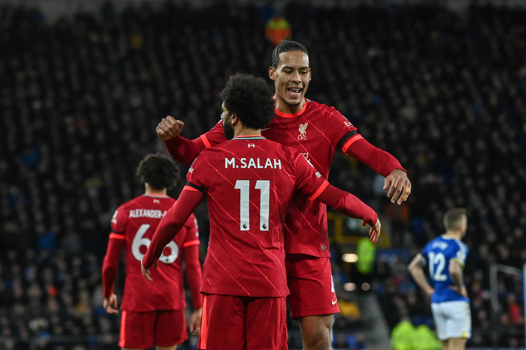 Klopp geeft hoopvolle update over Van Dijk en Salah
