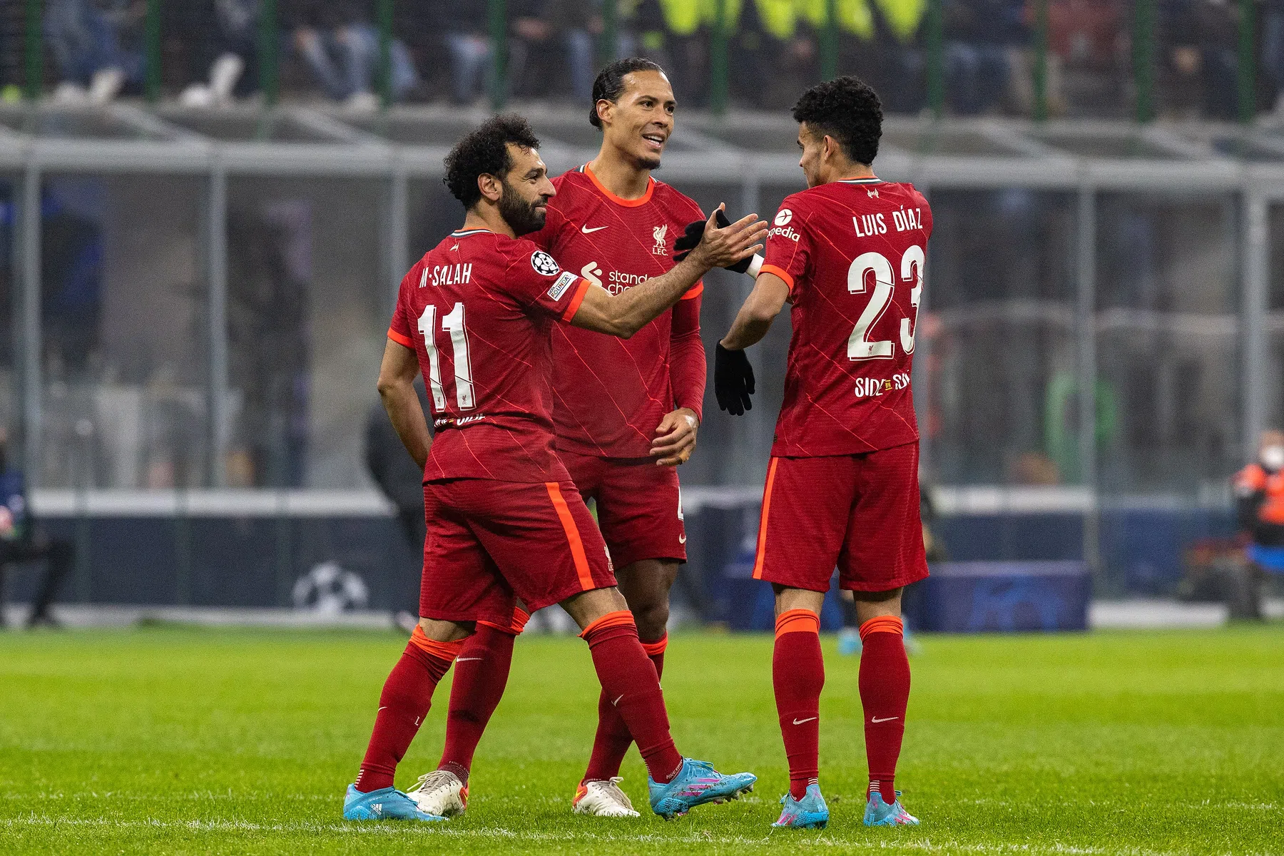 Liverpool schuift van vrees naar hoop over Van Dijk, Salah en Fabinho
