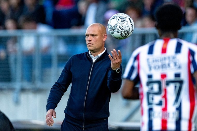 Hofland krijgt vertrouwen van Willem II: 'Vol overtuiging voor promotie'