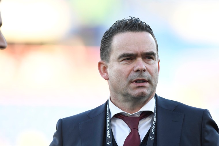 Molenaar en Swart hadden Overmars anders gestraft