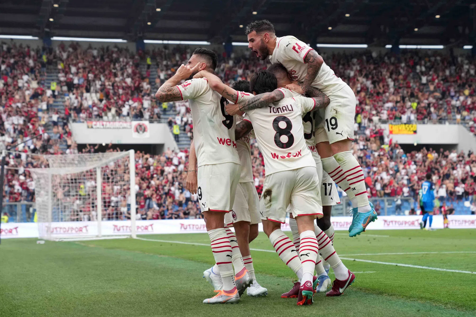 AC Milan slaagt in missie: na elf jaar weer de beste van Italië