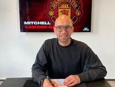 Thumbnail for article: Van der Gaag volgt Ten Hag na mondeling akkoord met United