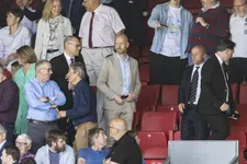 Thumbnail for article: Ten Hag maakt indruk: warm welkom en voetbal als hoofdzaak