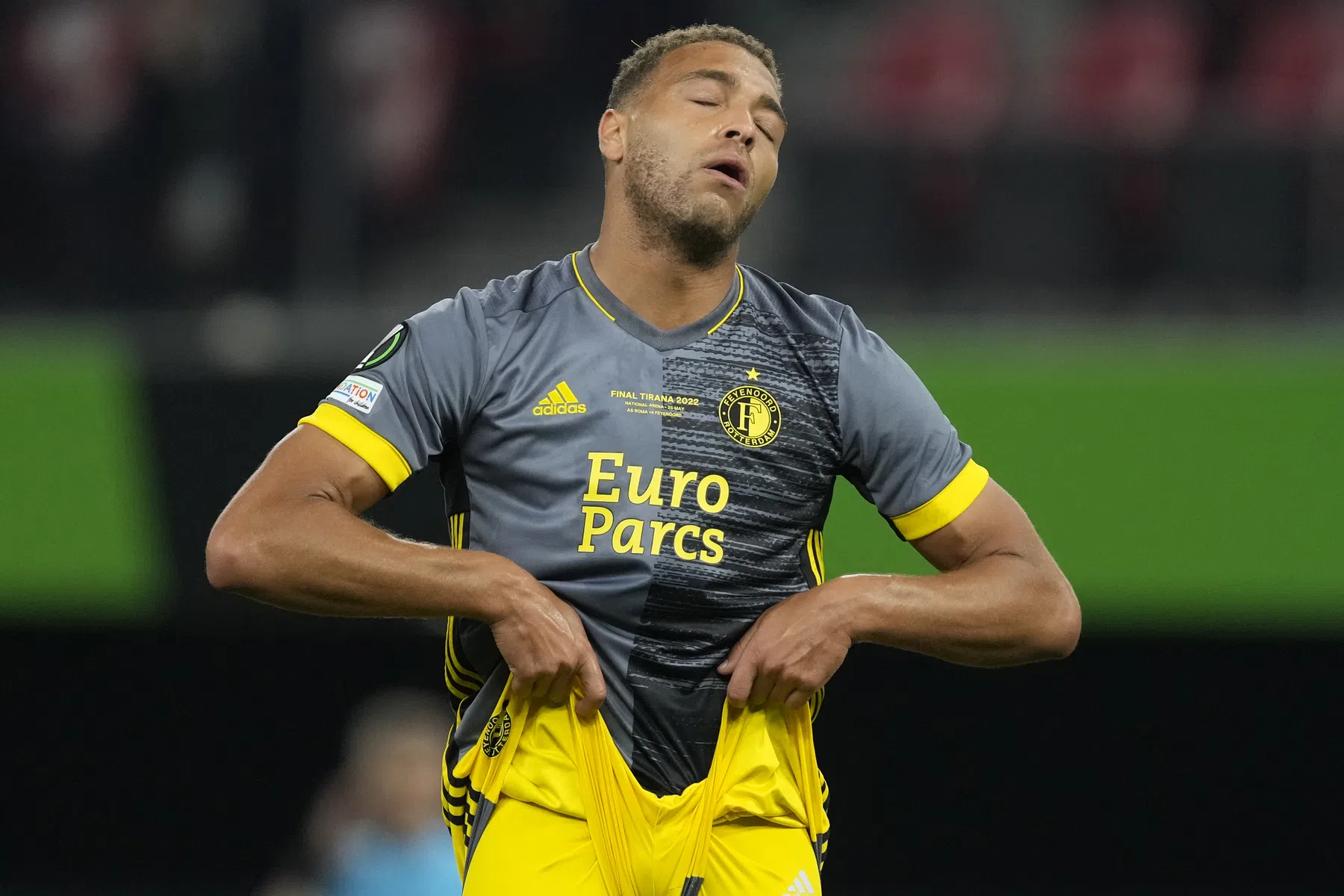 Europese droomvlucht van Feyenoord eindigt door verloren finale in mineur