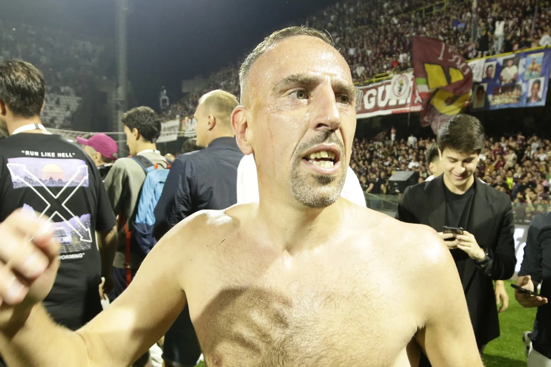 Ribéry door ontsnapping Salernitana als veertiger nog actief in Serie A
