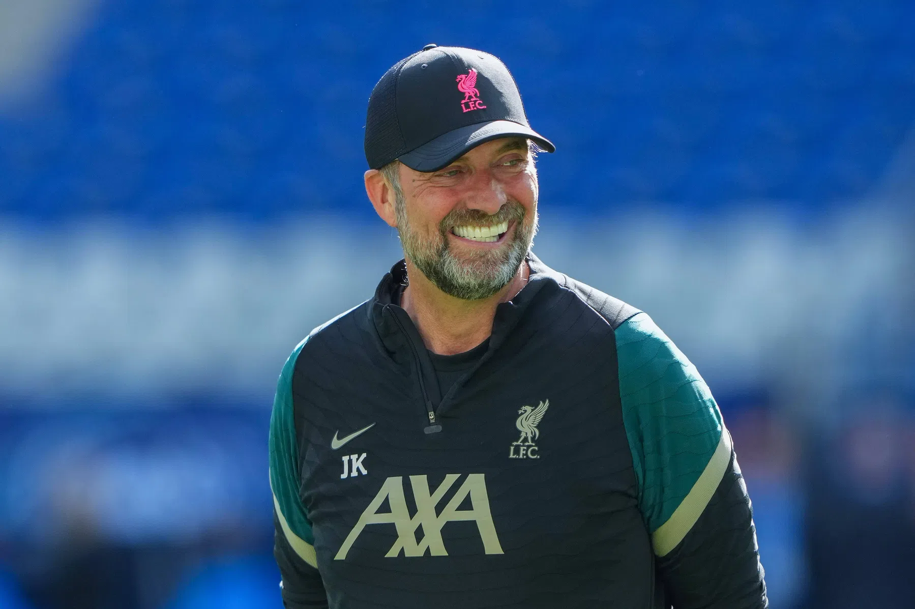 Nieuwe grasmat baart Klopp zorgen: 'Iemand vond dit een goed idee'