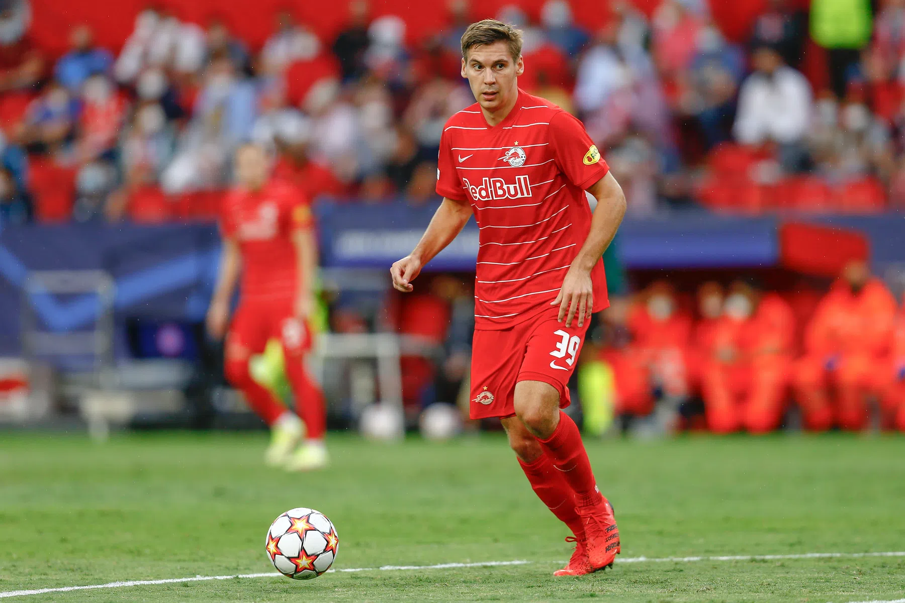 Wöber weet na Ajax en Sevilla wat hij heeft in Salzburg en verlengt