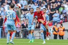 Thumbnail for article: Van onnavolgbare momenten tot bijzondere visie: zo denkt Thiago Alcántara