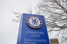 Thumbnail for article: Witte rook op Stamford Bridge: Abramovich doet Chelsea definitief van de hand