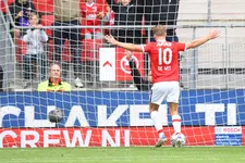 Thumbnail for article: AZ vernedert Vitesse in finale play-offs en gaat Europa in